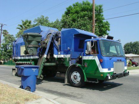 Variety of skip sizes offered by Wait and Load